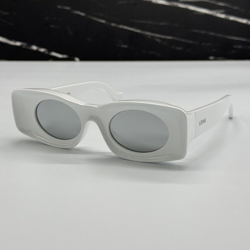 NEW LOEWE WHITE UNISEX SUNGLASSES LOEWE LW40033I 21C